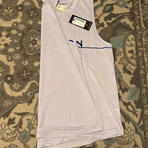 Peloton Muscle Tank - Picture 3 of 5